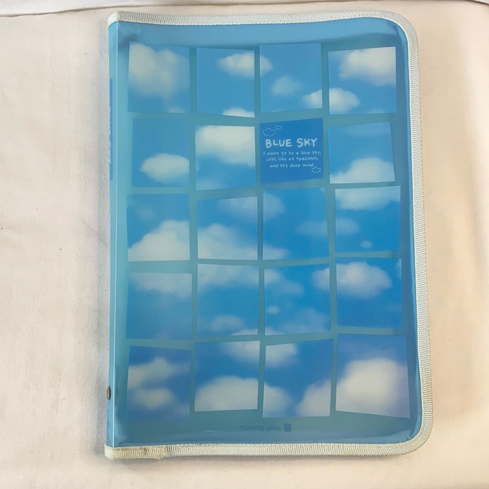 Blue Sky plastic zippered folder